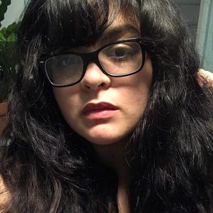 Meet your Posher, L. elaine